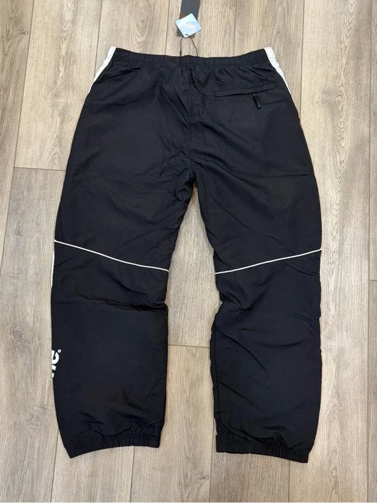 Umbro Black Track Pants with White Panels and Supreme Branding - Picture 2 of 4